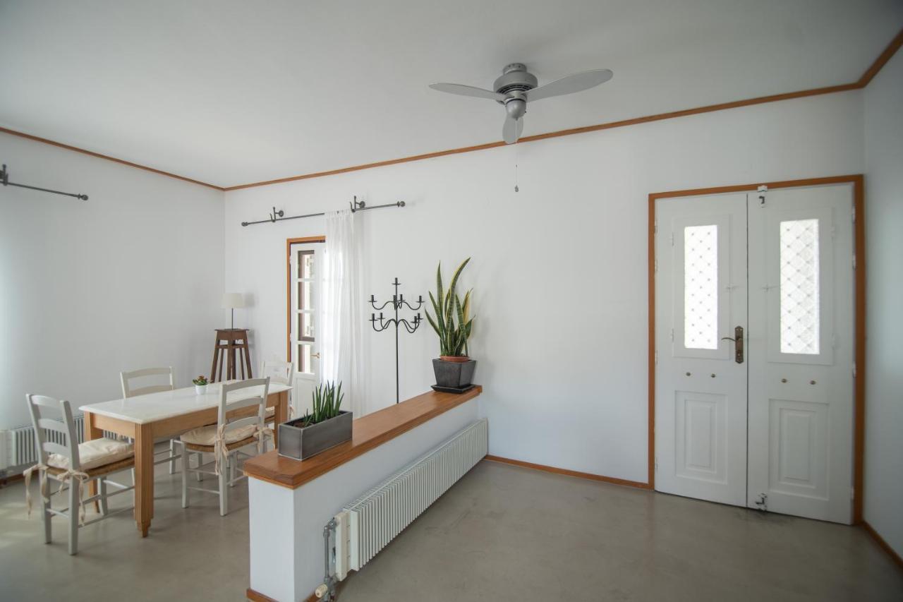 Lotos Beach Home Kini Zewnętrze zdjęcie