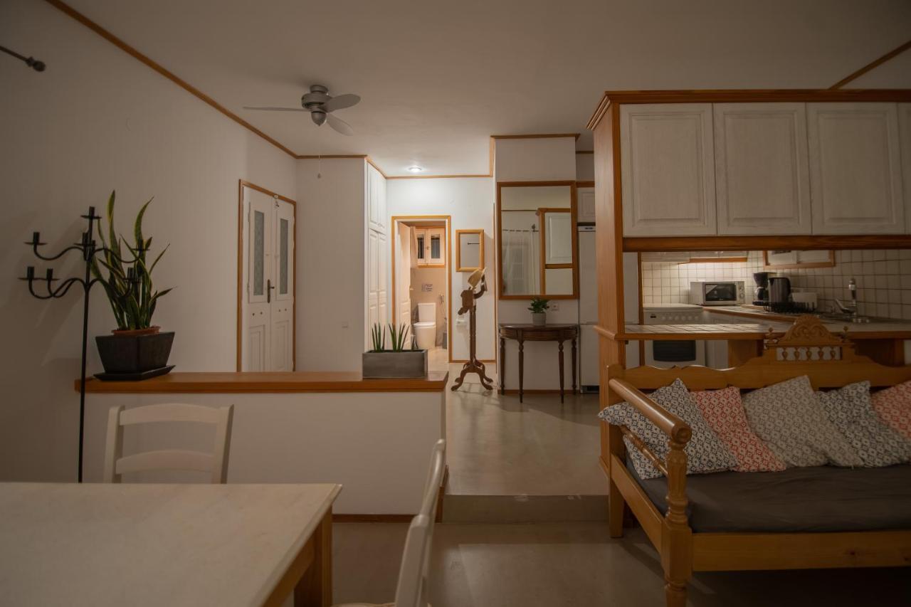 Lotos Beach Home Kini Zewnętrze zdjęcie