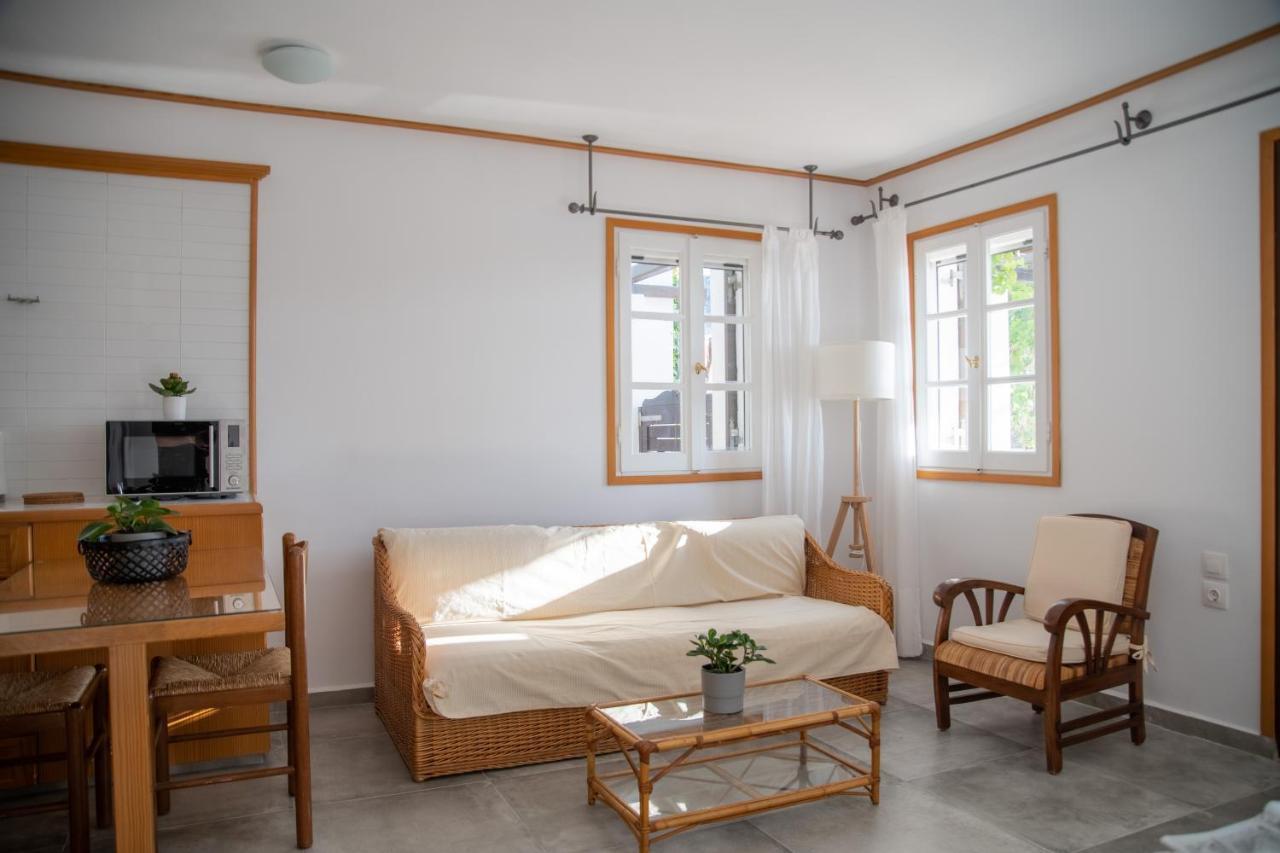 Lotos Beach Home Kini Zewnętrze zdjęcie